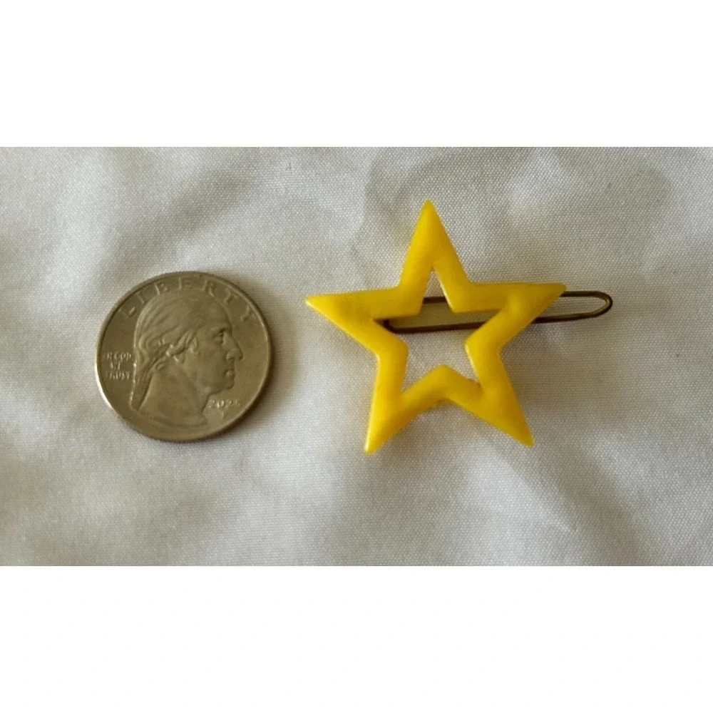 Vintage France Yellow Star Hair Clip 1970s Celestial Pop Art Novelty Barrette
